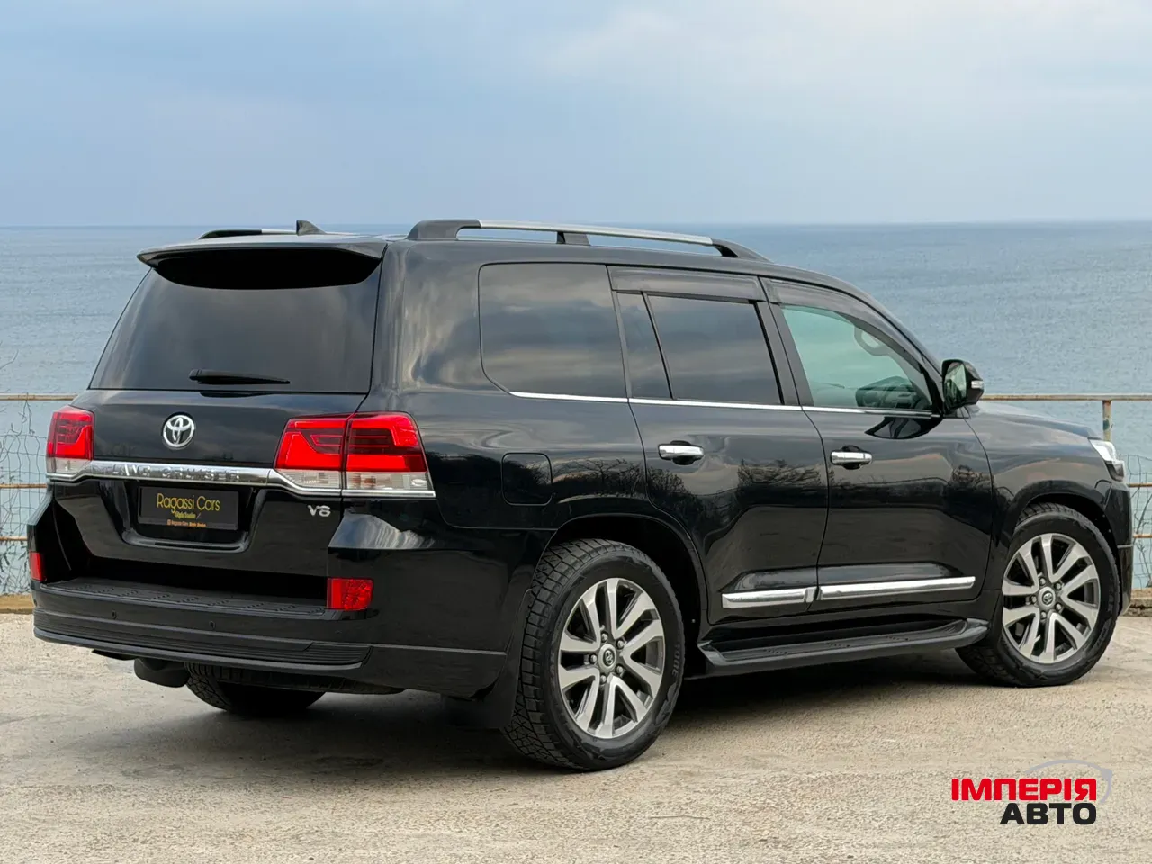 Toyota Land Cruiser - фото 14