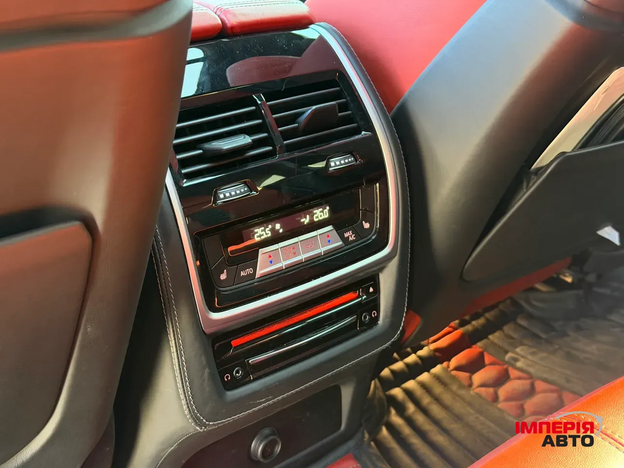 BMW X6 M - фото 24