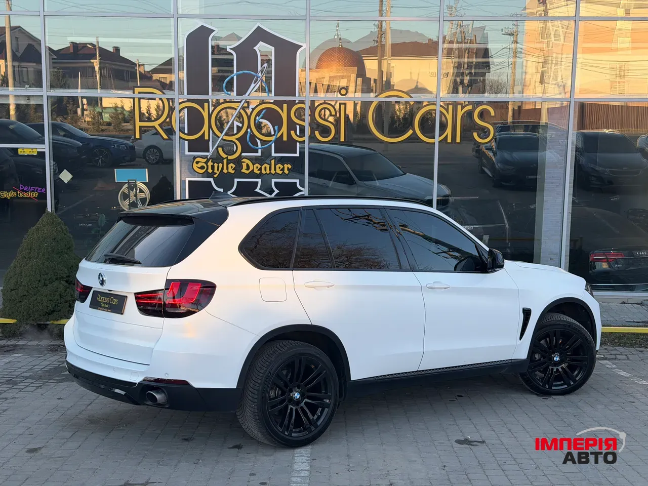 BMW X5 - фото 11