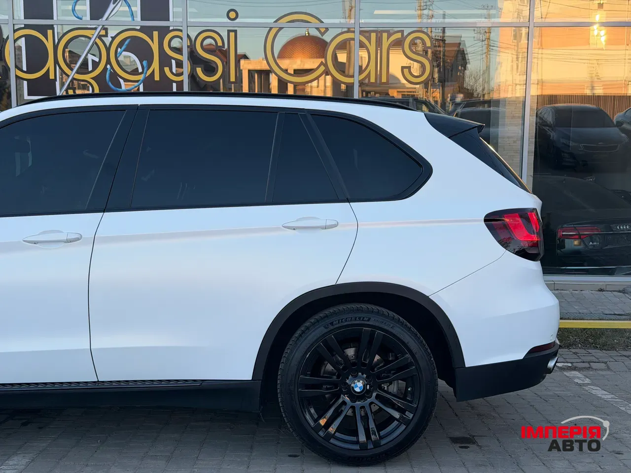 BMW X5 - фото 5