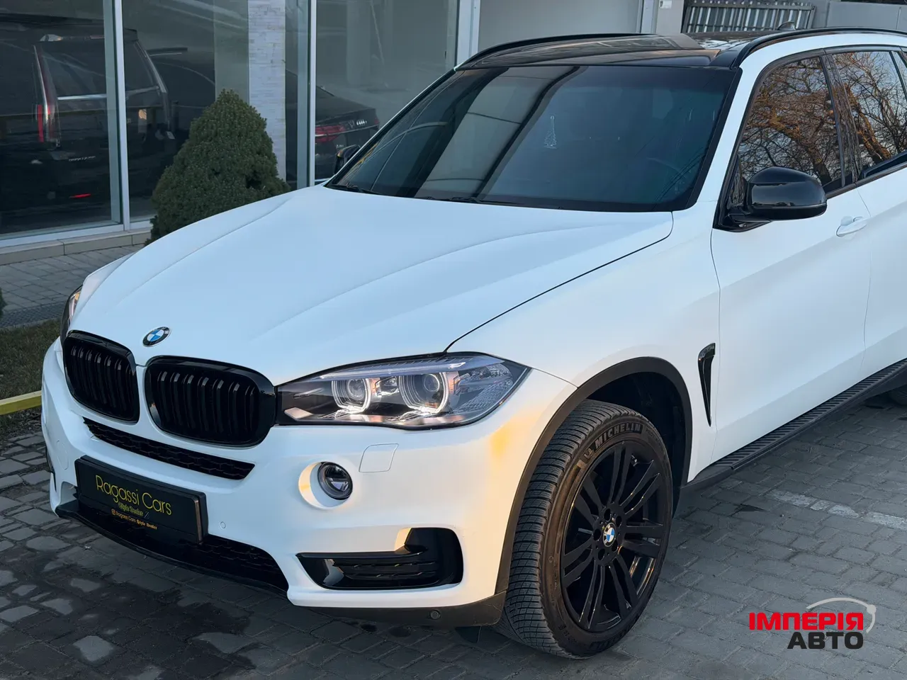 BMW X5 - фото 7