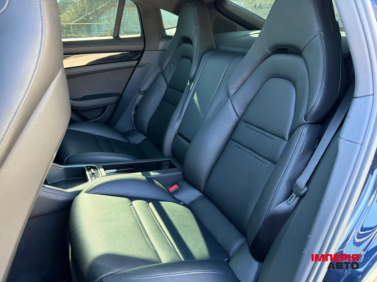 Porsche Panamera - фото 19