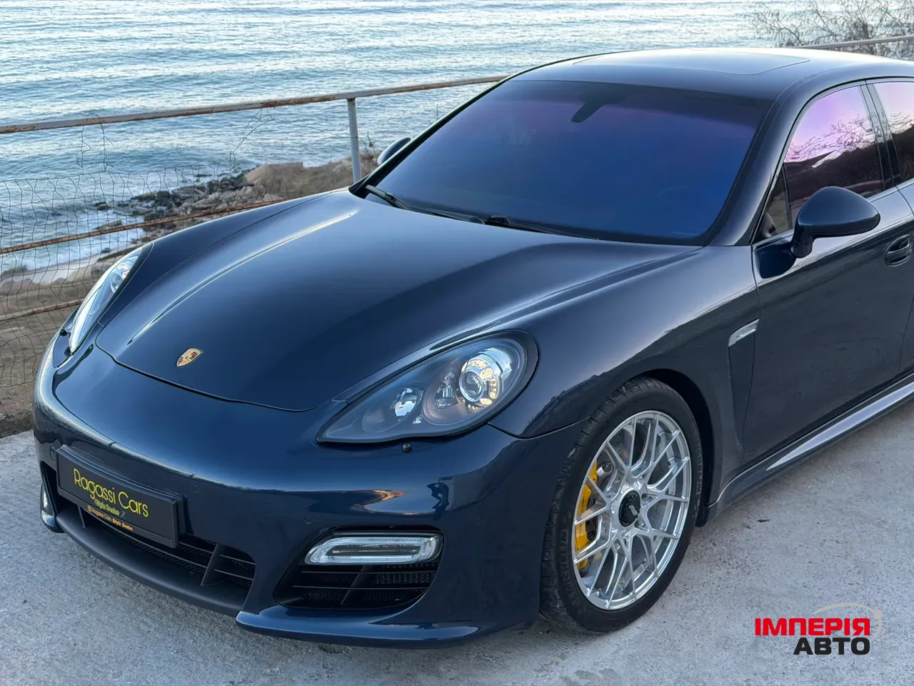 Porsche Panamera - фото 10