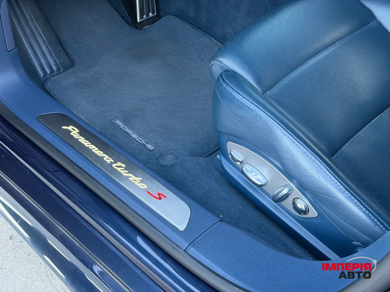 Porsche Panamera - фото 31