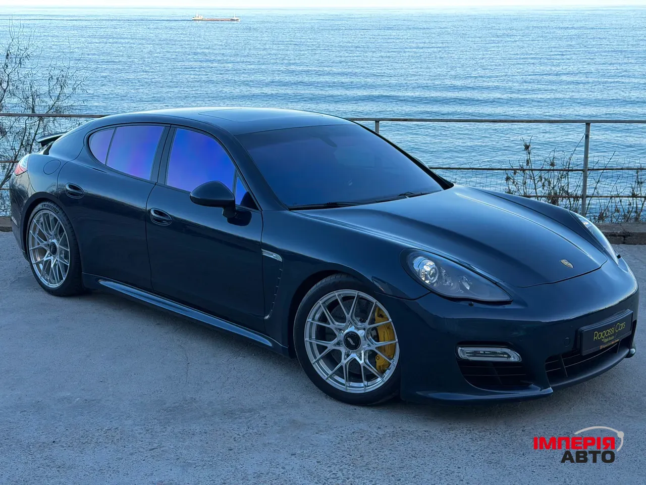 Porsche Panamera - фото 16