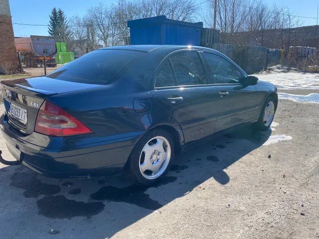 Mercedes-Benz C-Класс - фото 5