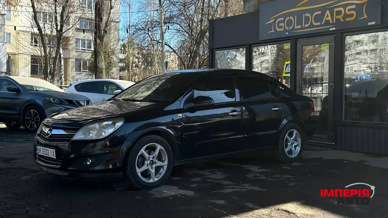 Opel Astra - фото 4