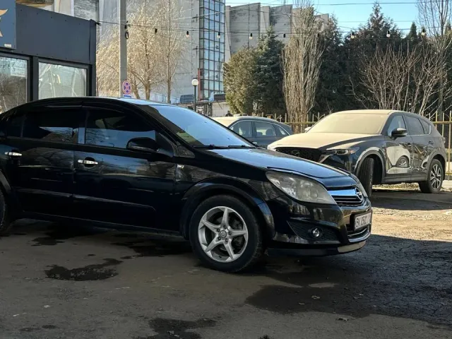 Opel Astra - фото 3