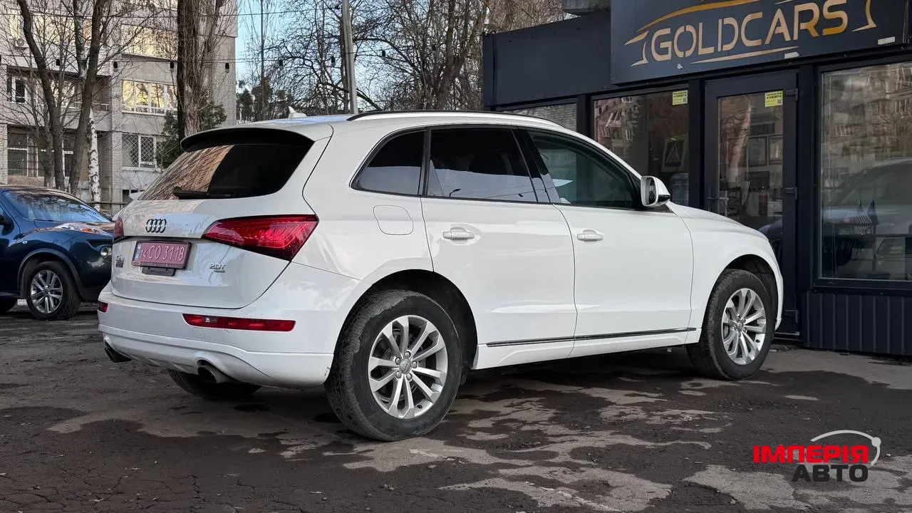 Audi Q5 - фото 8