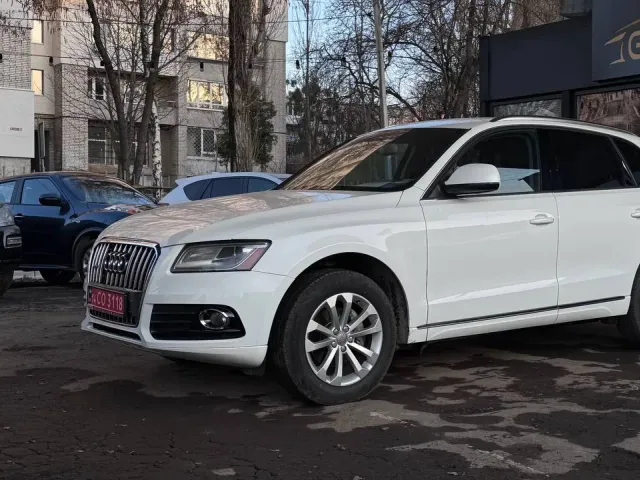 Audi Q5 - фото 3