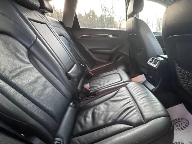 Audi Q5 - фото 5
