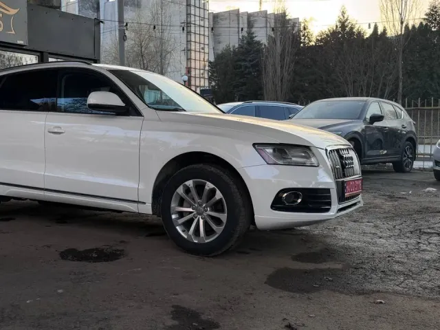 Audi Q5 - фото 4