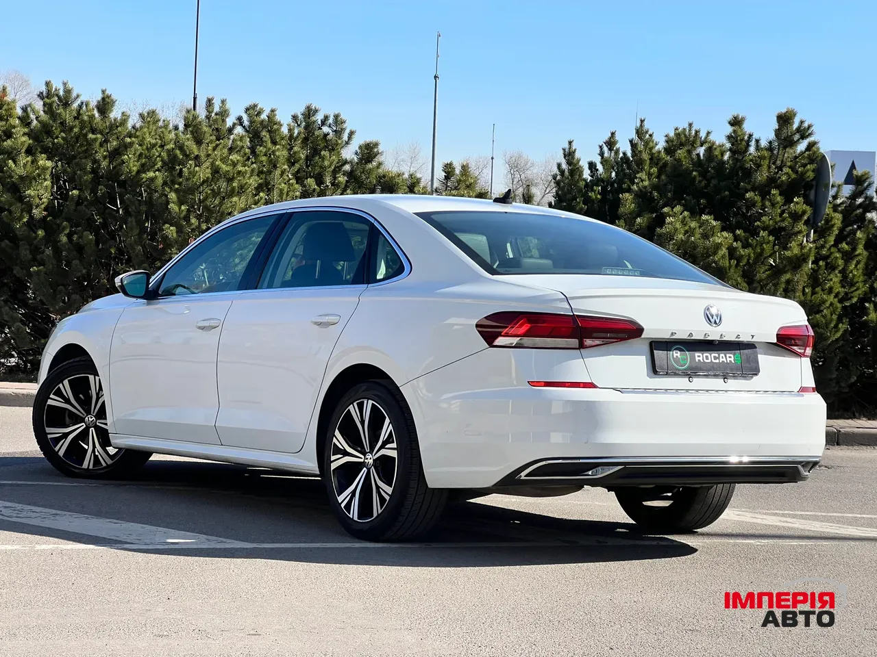 Volkswagen Passat - фото 5