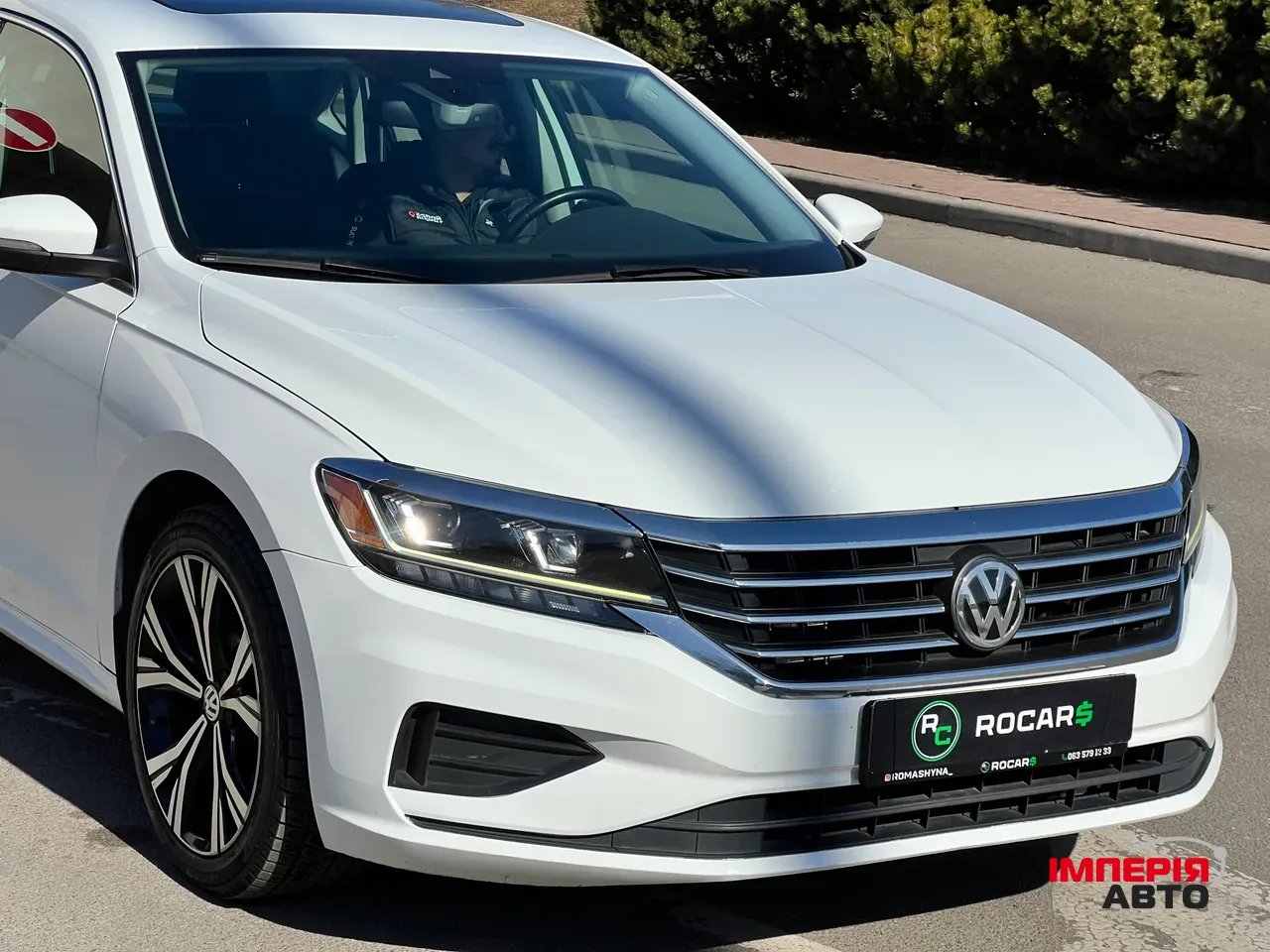 Volkswagen Passat - фото 7