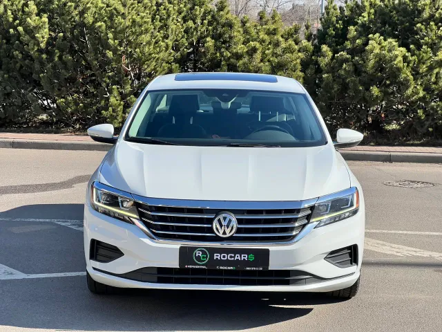 Volkswagen Passat - фото 2
