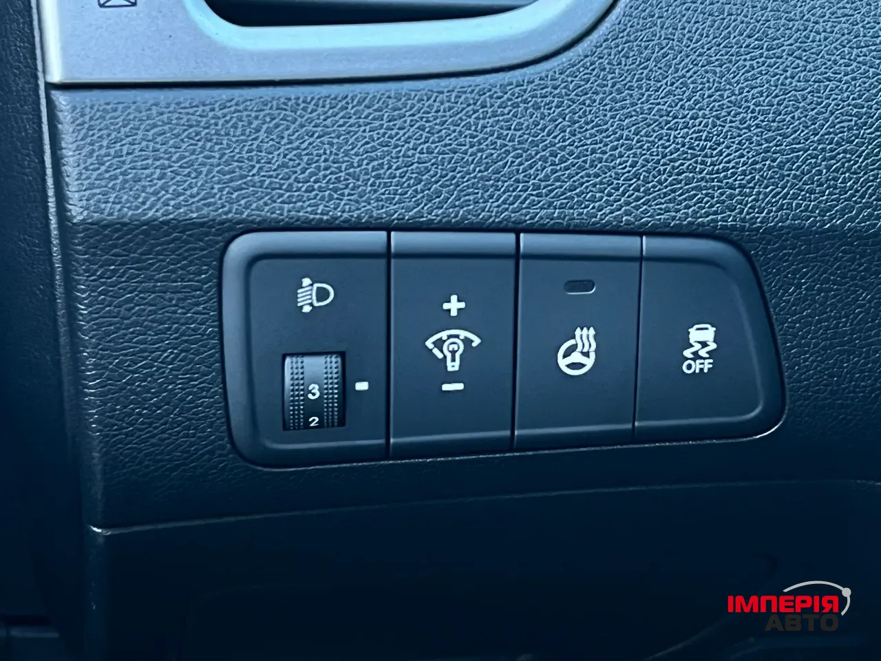 Hyundai Elantra - фото 9