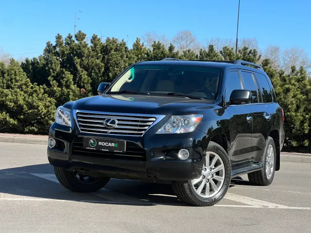Lexus LX - фото 3