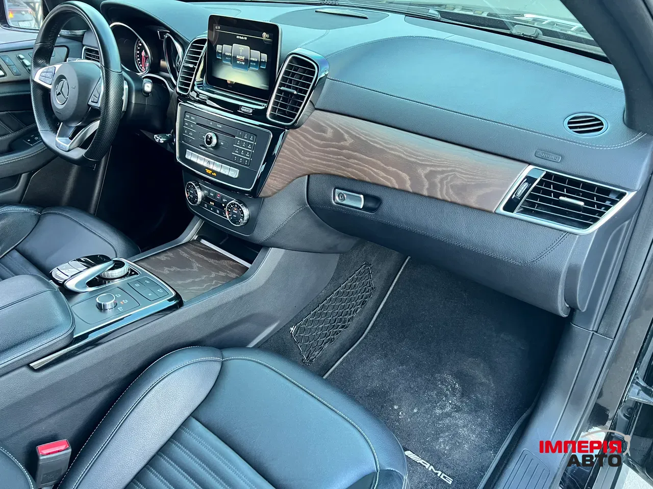 Mercedes-Benz GLE - фото 24