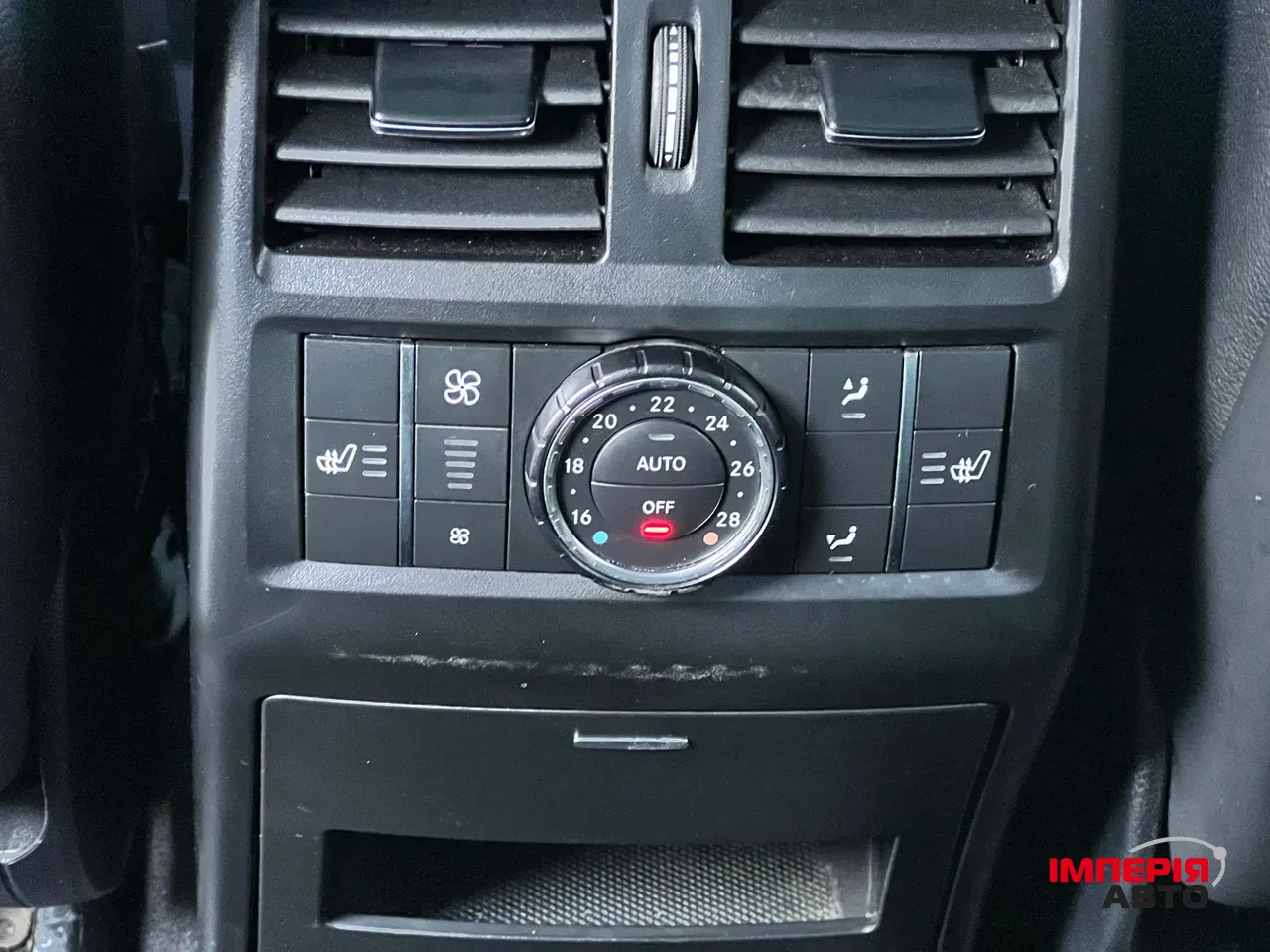 Mercedes-Benz GLE - фото 12