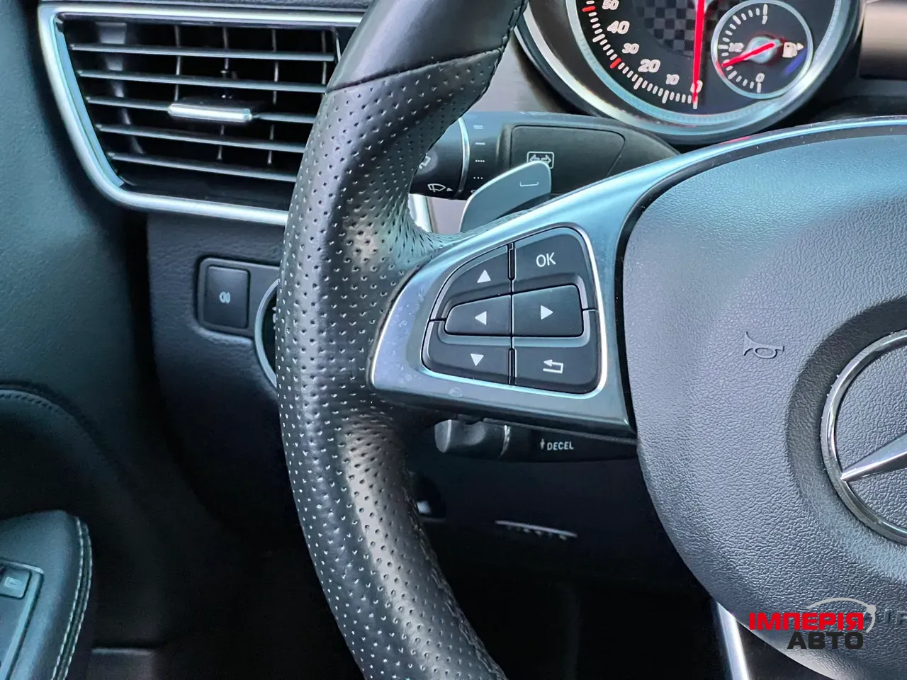 Mercedes-Benz GLE - фото 15