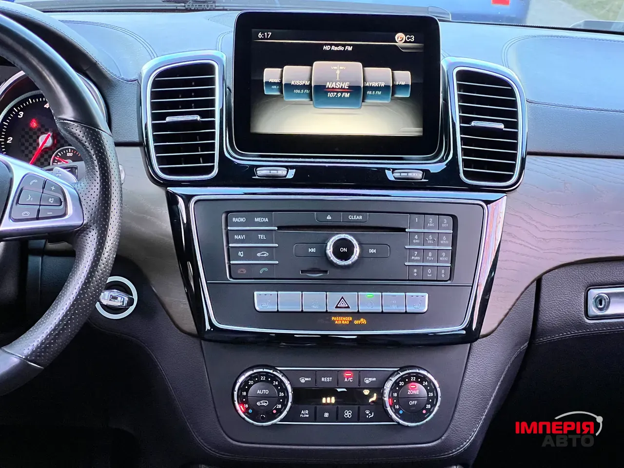 Mercedes-Benz GLE - фото 17