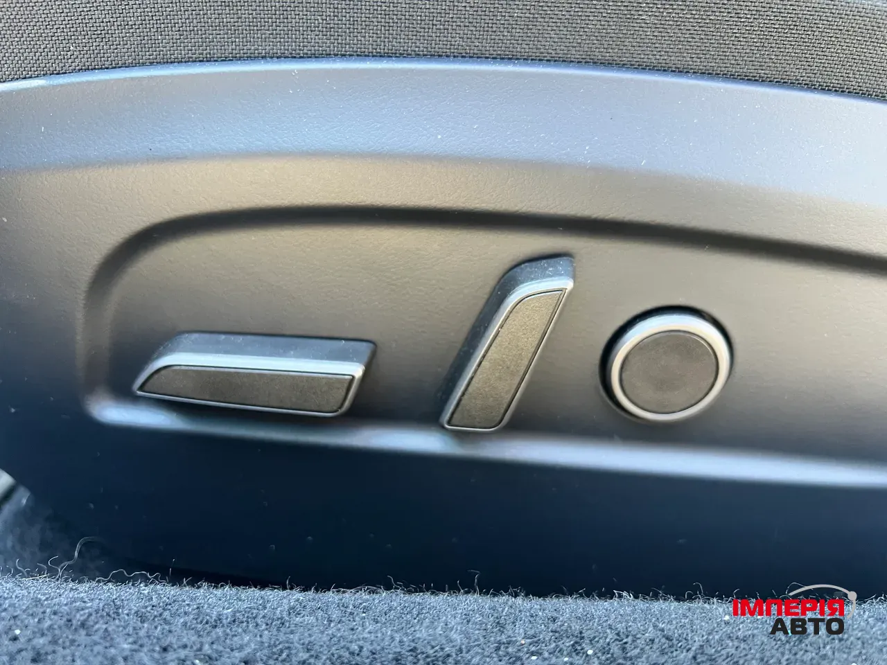 Tesla Model 3 - фото 15