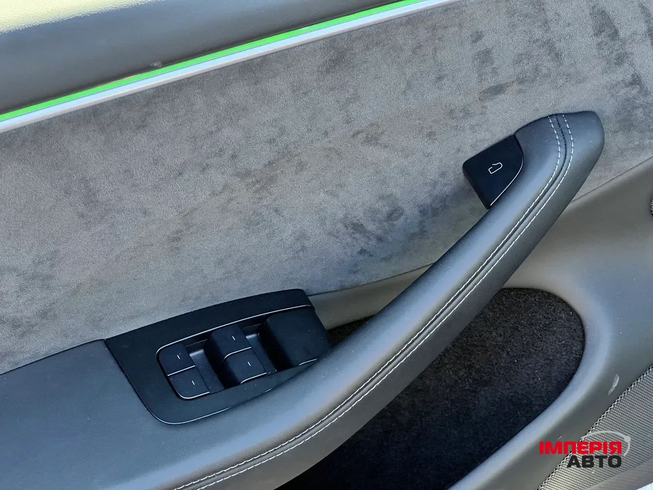 Tesla Model 3 - фото 13