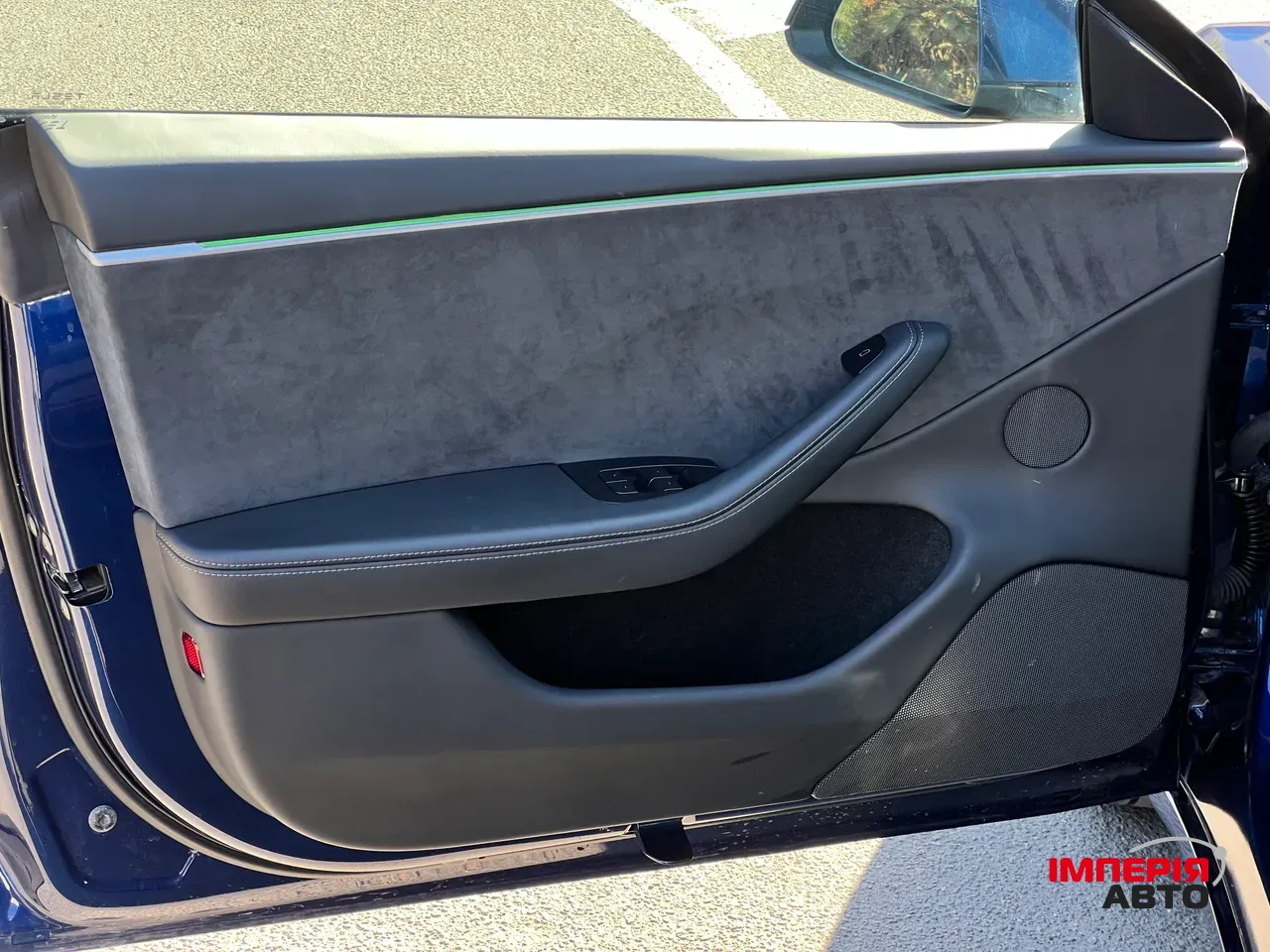 Tesla Model 3 - фото 11