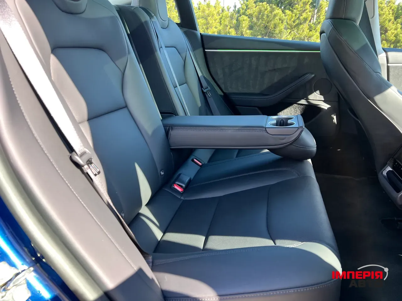 Tesla Model 3 - фото 27