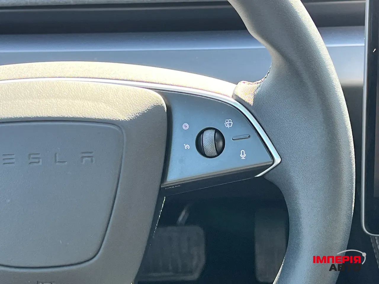 Tesla Model 3 - фото 22