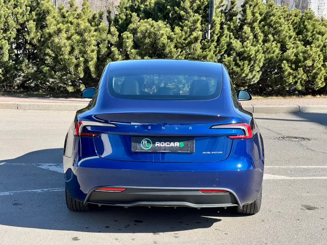 Tesla Model 3 - фото 4