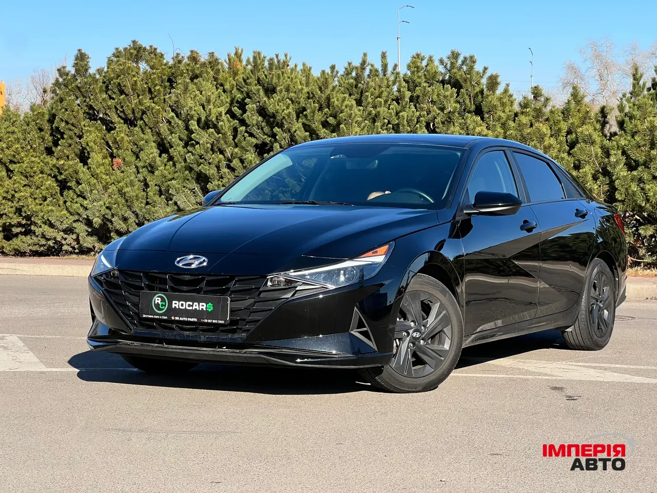 Hyundai Elantra - фото 3