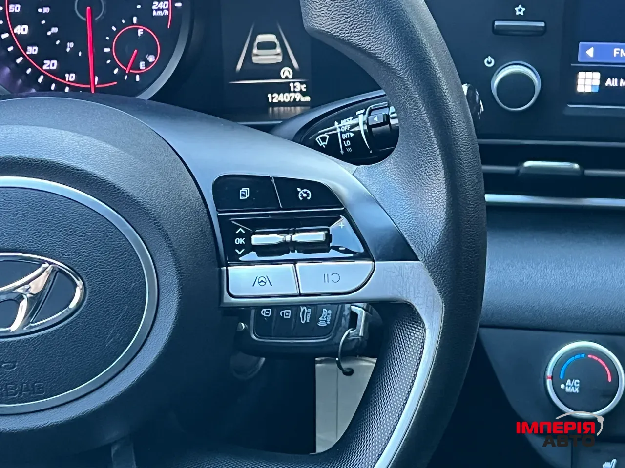 Hyundai Elantra - фото 15