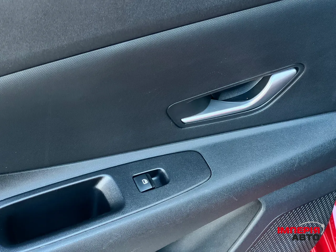 Hyundai Elantra - фото 10