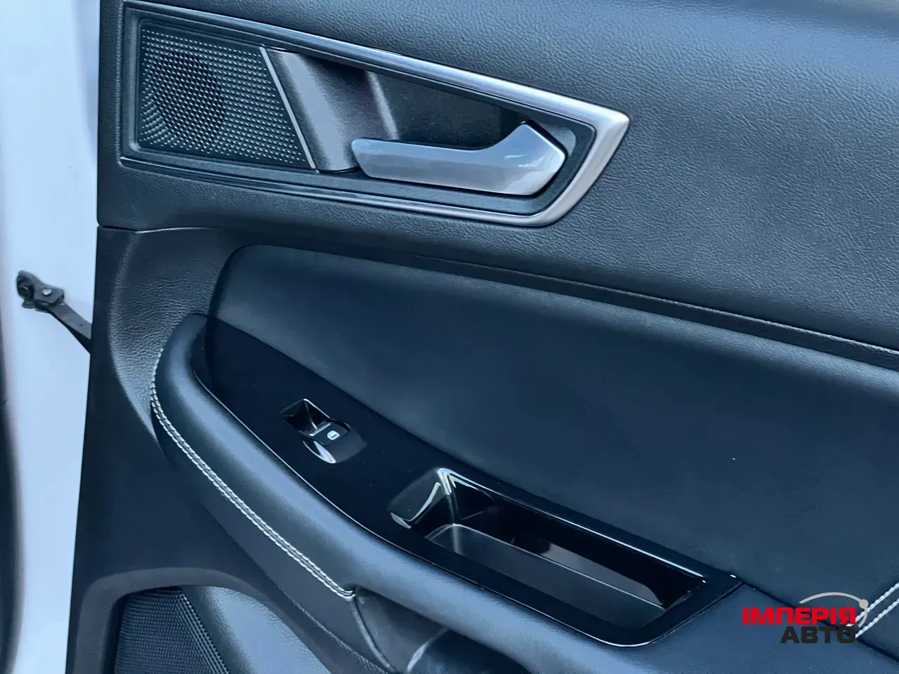 Ford Edge - фото 18