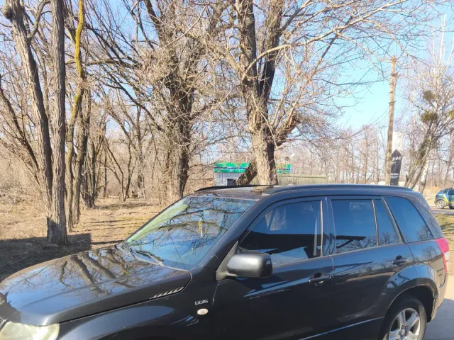 Suzuki Grand Vitara - фото 4