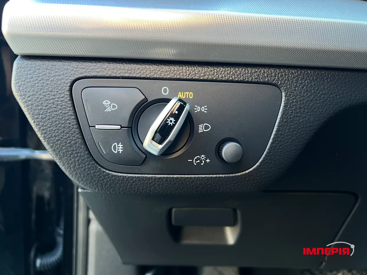 Audi Q5 - фото 11