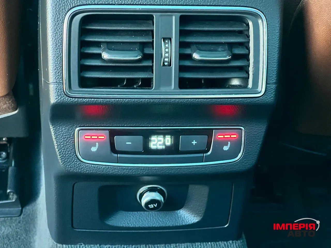 Audi Q5 - фото 13