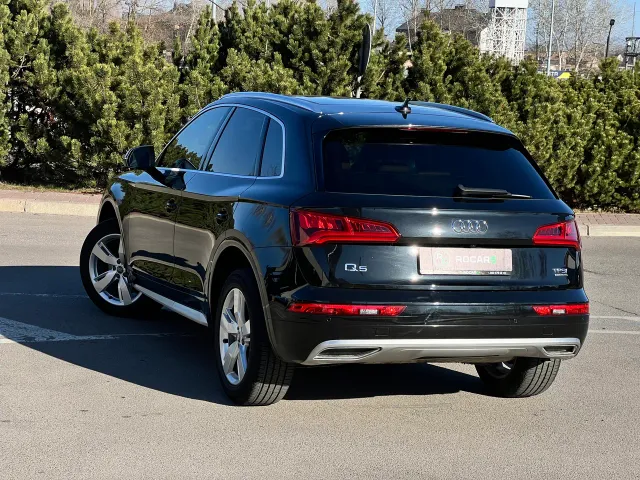 Audi Q5 - фото 5