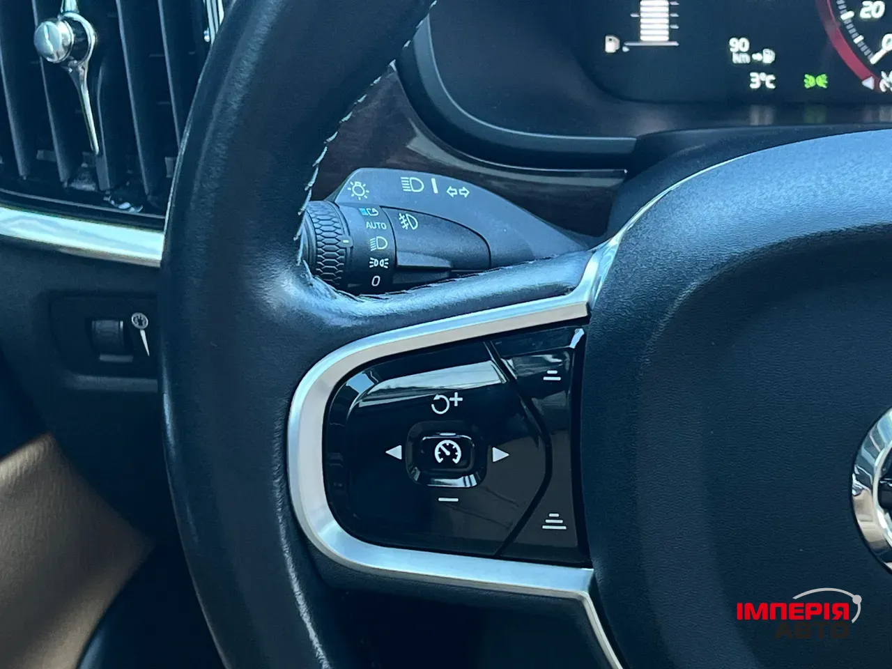 Volvo S90 - фото 15