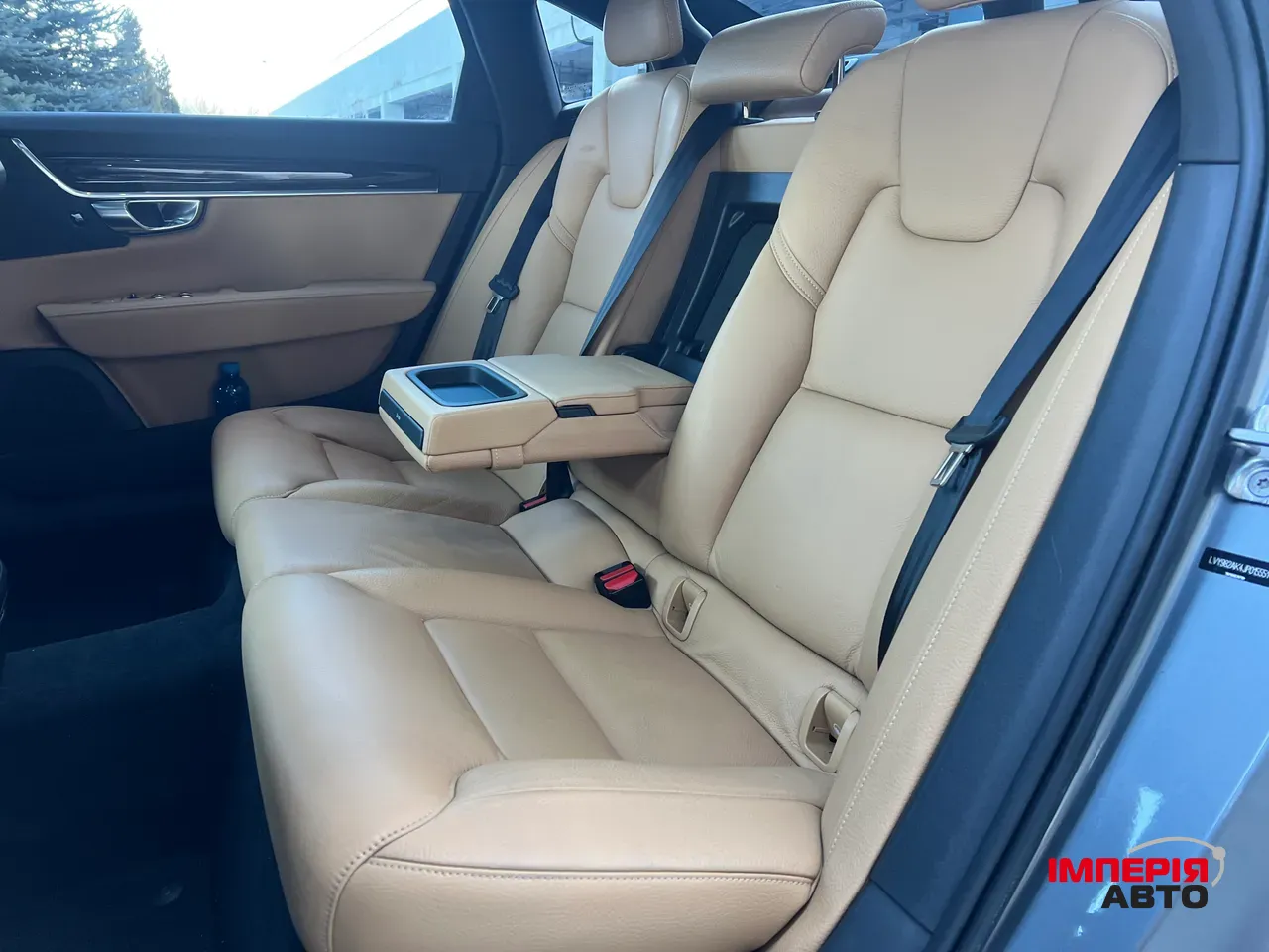 Volvo S90 - фото 12