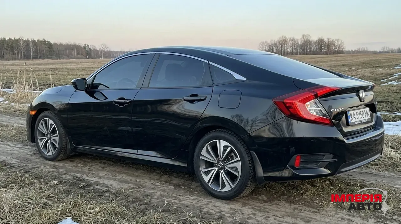 Honda Civic - фото 2