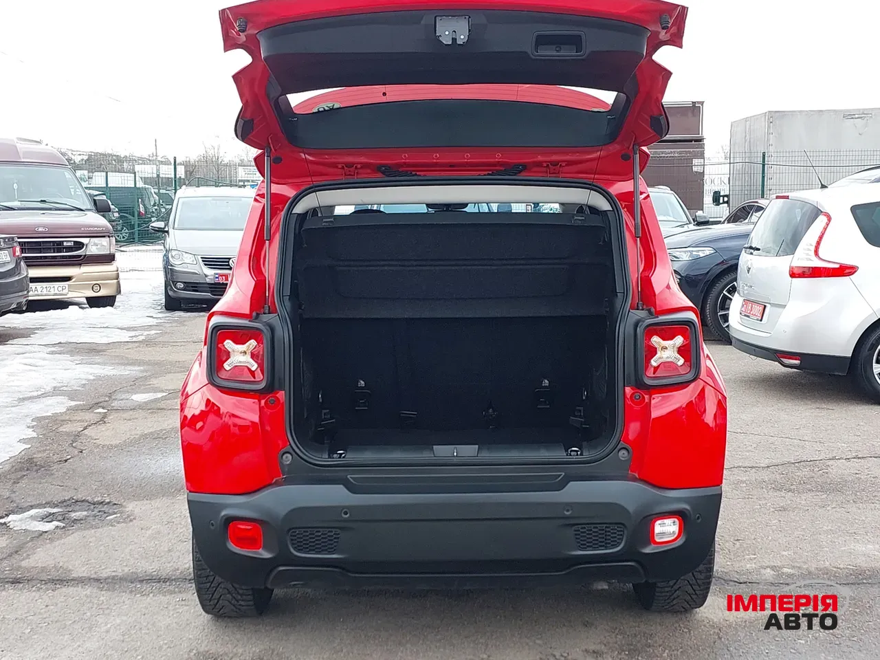 Jeep Renegade - фото 8