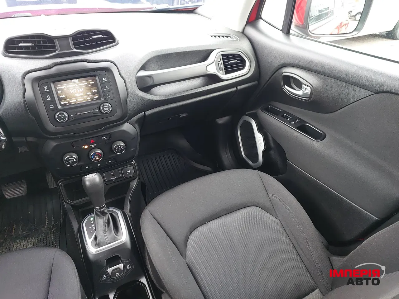 Jeep Renegade - фото 22