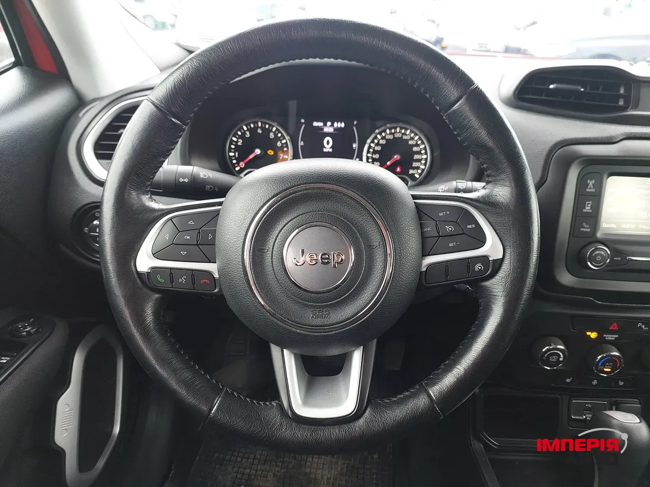 Jeep Renegade - фото 19
