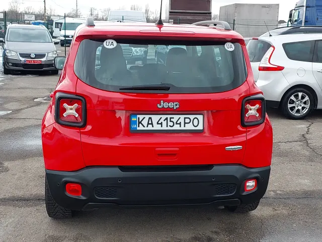 Jeep Renegade - фото 4