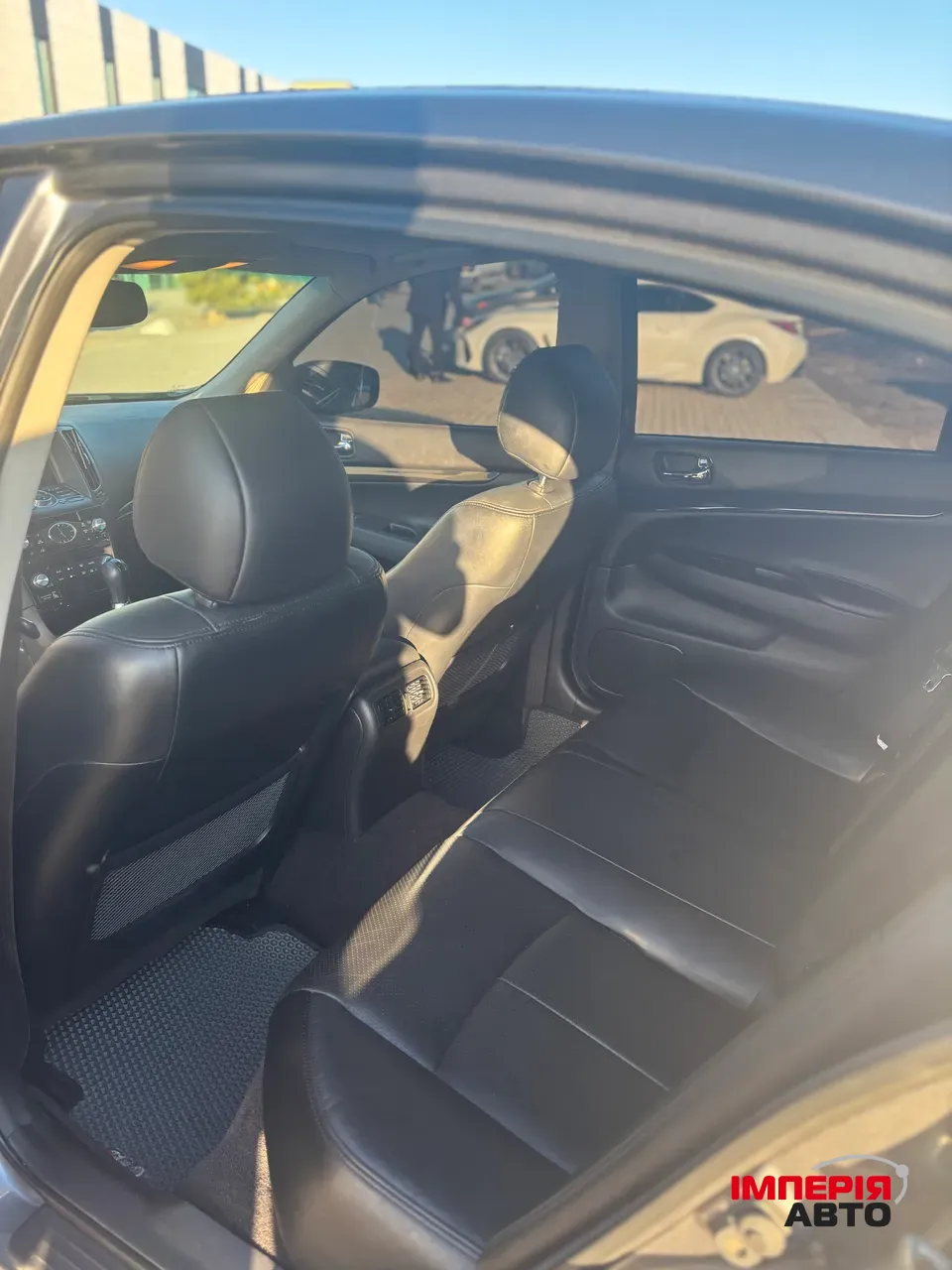 Infiniti G - фото 6