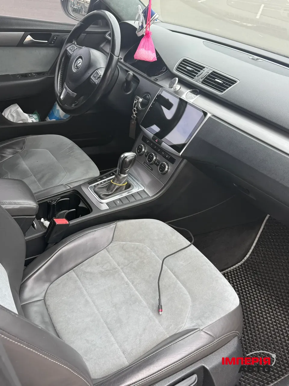 Volkswagen Passat - фото 8