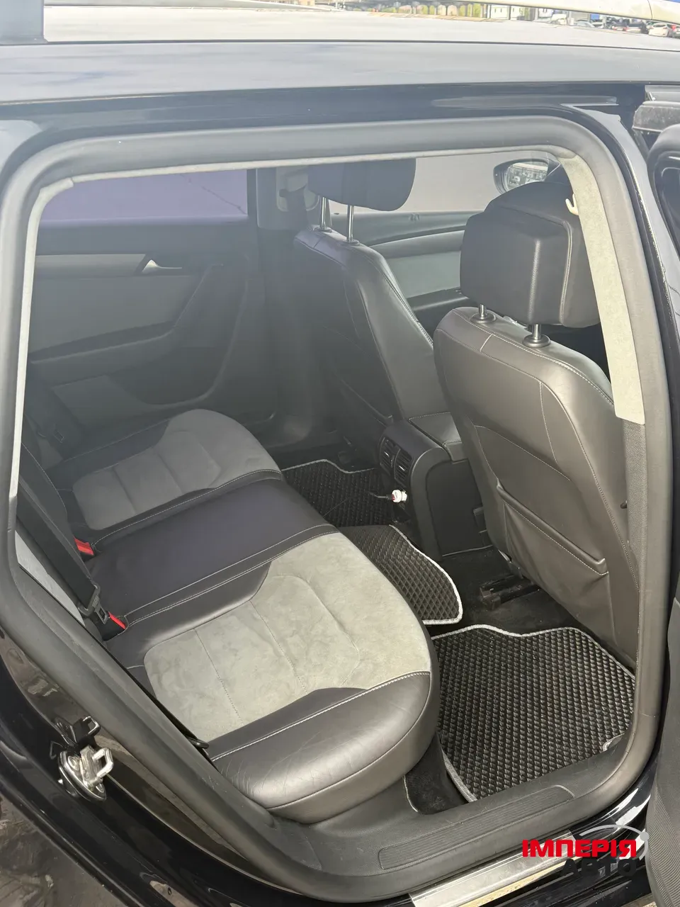 Volkswagen Passat - фото 7