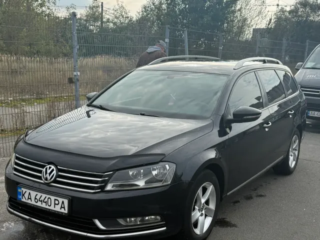 Volkswagen Passat - фото 3